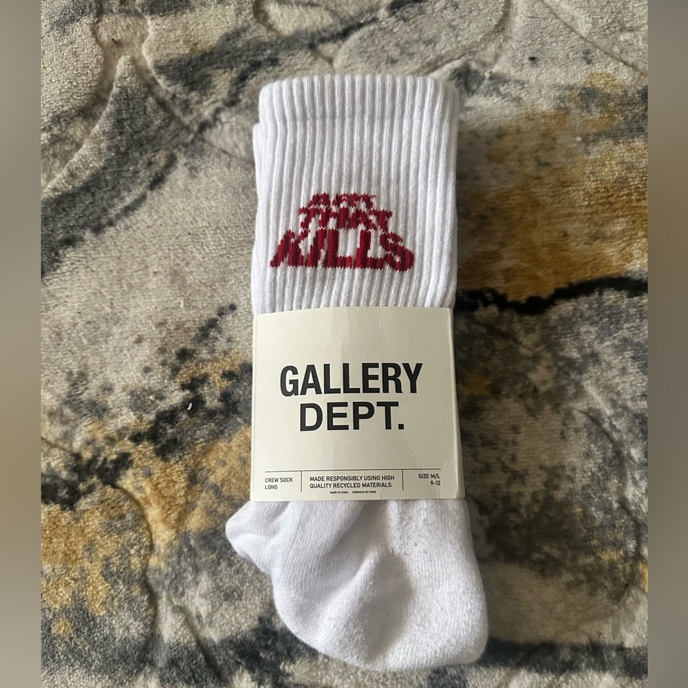 Gallery Dept “ART THAT KILLS” socks